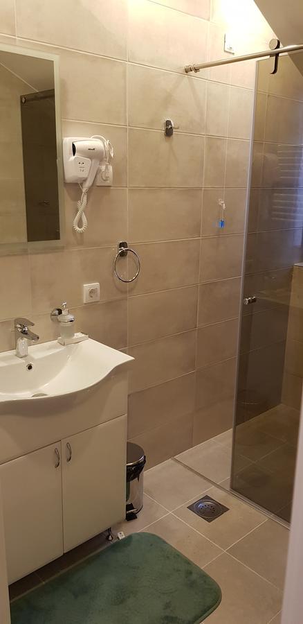 Apartmani Studio Зренянин Экстерьер фото